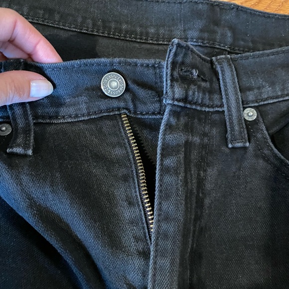 Levi’s Jeans - Picture 4 of 9